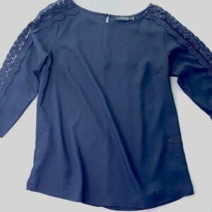 The Limited Navy Blue Blouse Lace 3/4 Sleeve Top Shirt Sz Small